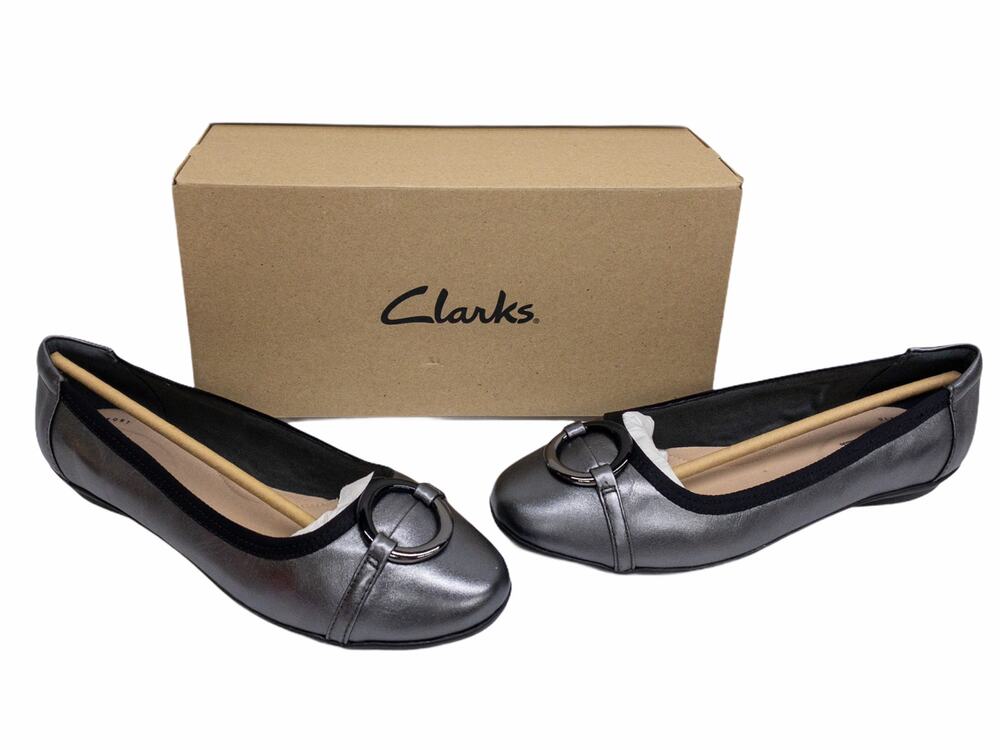 Clarks Metallic Silver Gracelin Wind Slip On Ballet Flats 7.5